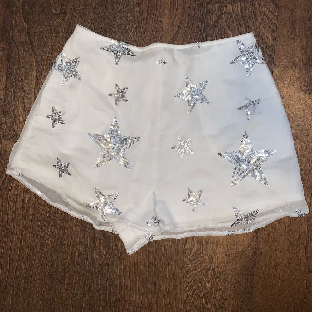 Show Me Your Mumu Short!